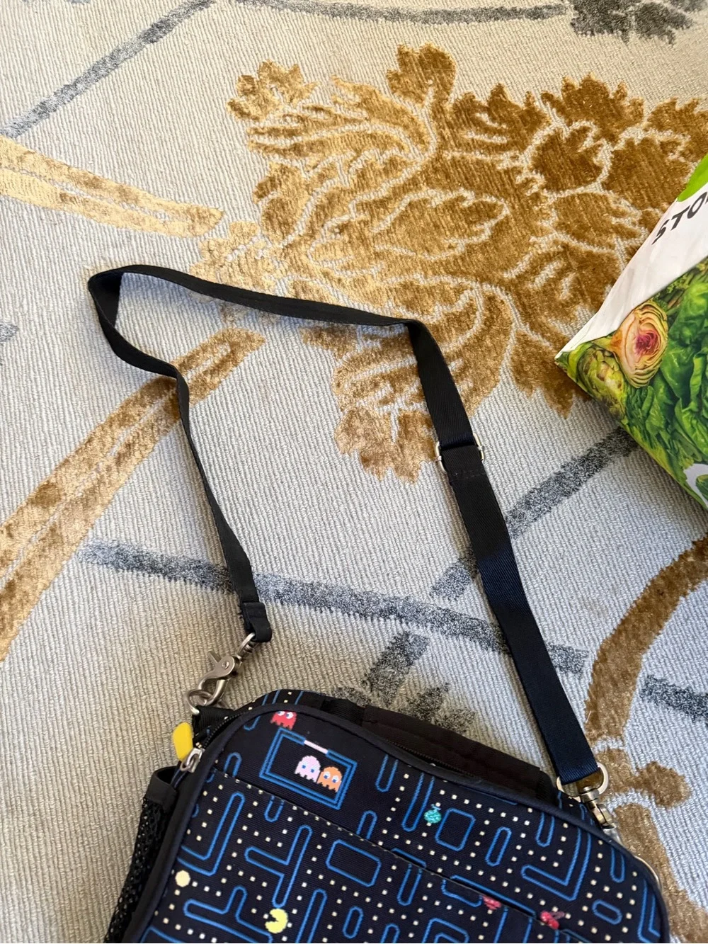 Black Pac-Man Print lunch Bag - Casual Everyday Shoulder Bag